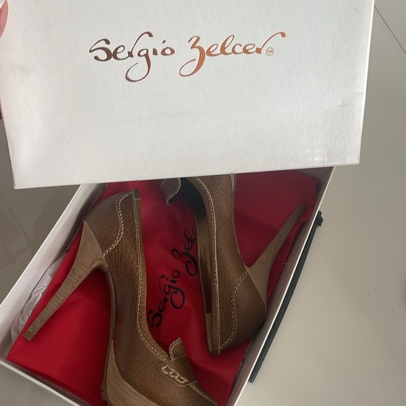 NIB Sergio Zelcer Whisky Olive Distressed Wooden Heel with Rubber Bottom SZ 8 - Picture 6 of 8